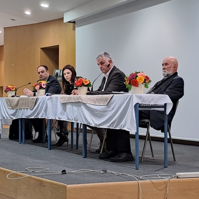 af498dd2 f701 4add b175 d851727f704f